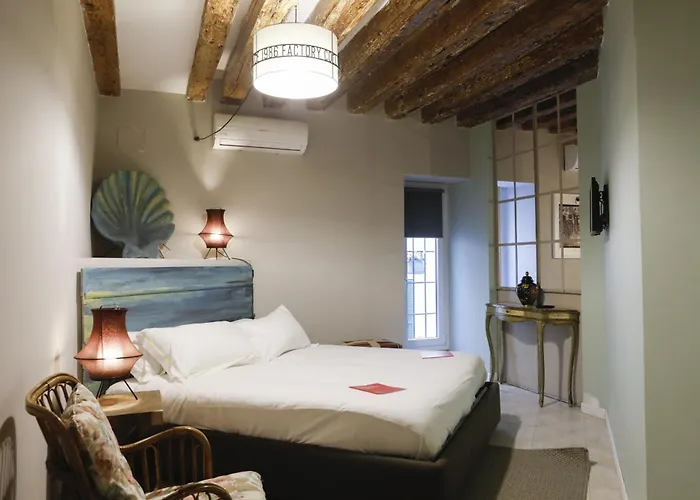 Classy & Cozy By The Acquario By Wonderful Italy